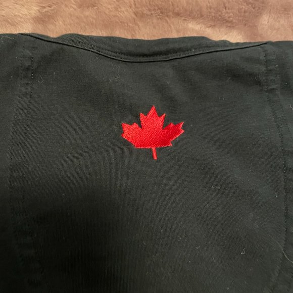 Hugo Boss Long Sleeve Shirt *Vancouver Canada Edition* - Picture 5 of 6